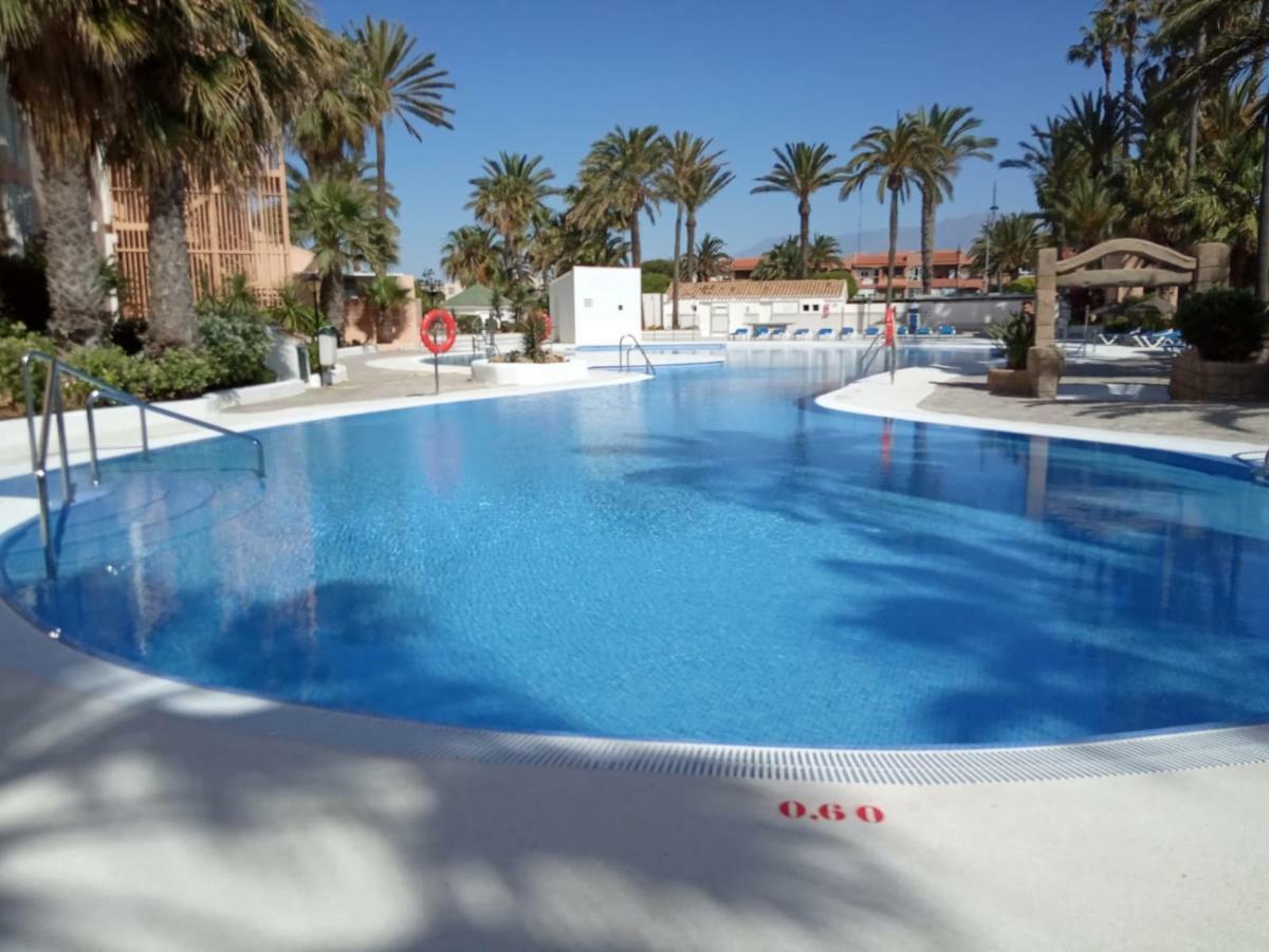 Villa Lagos A 25 Metros Del Mar Roquetas de Mar Exteriör bild